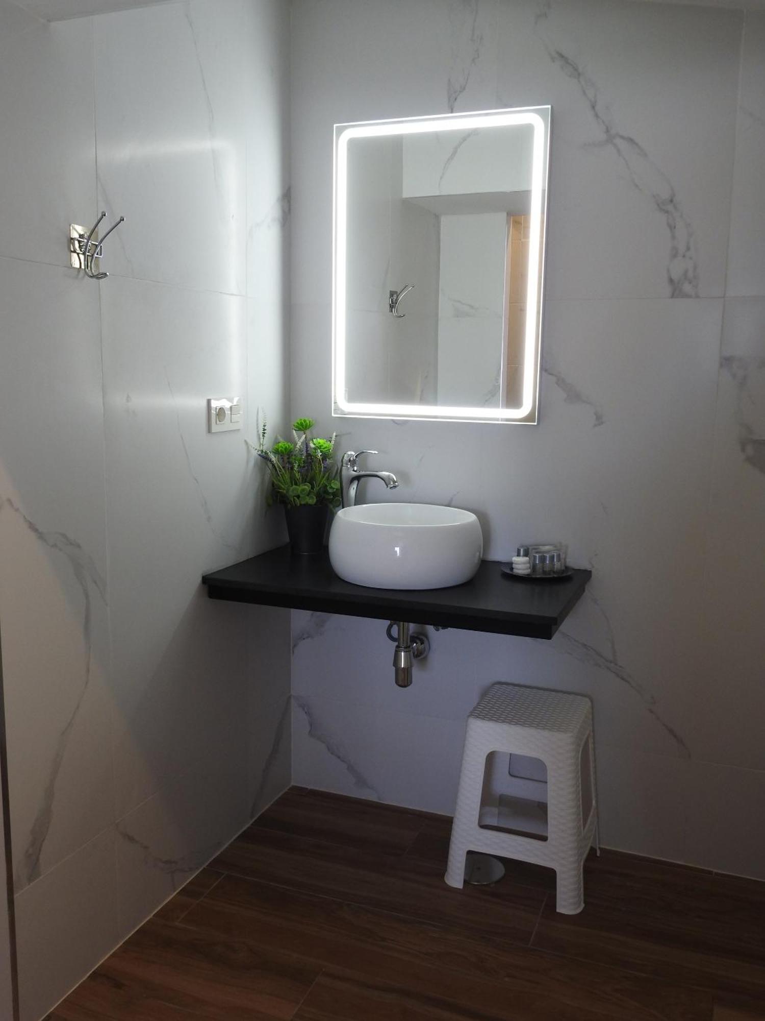 Sandra Rooms لقنت المظهر الخارجي الصورة