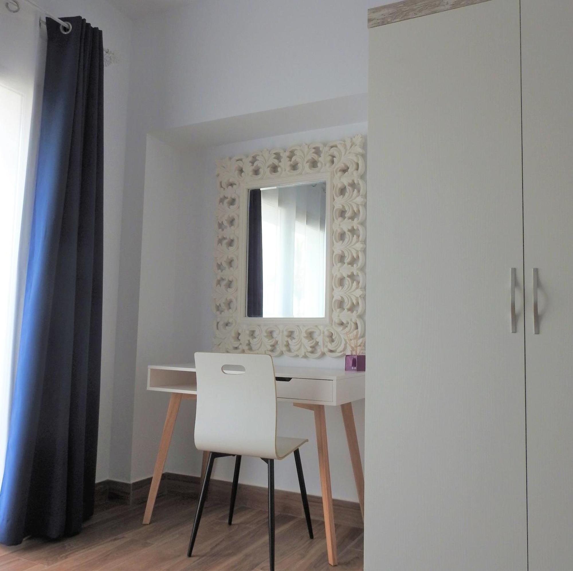 Sandra Rooms لقنت المظهر الخارجي الصورة